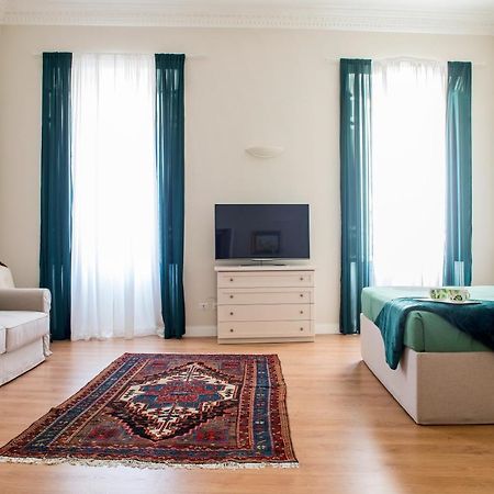 Sweet Dream Cavour Apartment Rome Exterior photo