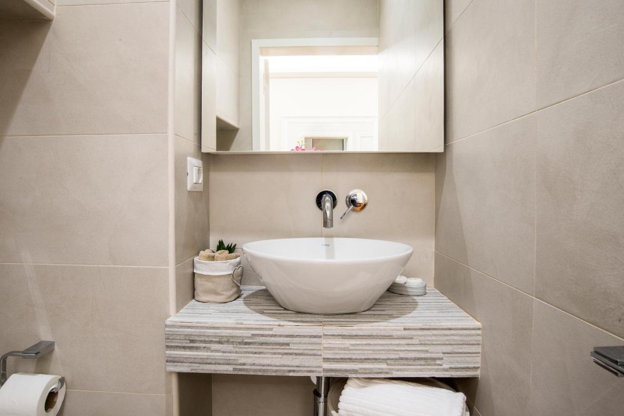Sweet Dream Cavour Apartment Rome Exterior photo